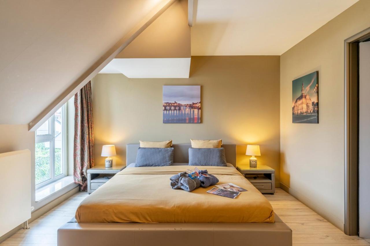 Maas&Mechelen B&B Massage & Wellness Maasmechelen Extérieur photo